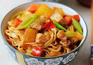 炒面為什么會粘鍋？炒面怎么不粘鍋？