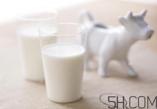 牛奶煮開了還有營養嗎？牛奶可以加熱嗎？