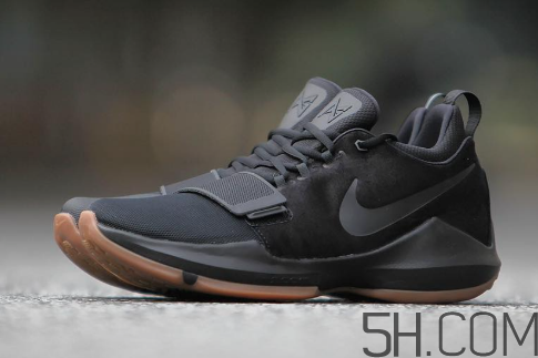 nike pg 1黑色生膠大底發售時間_實物什么樣？