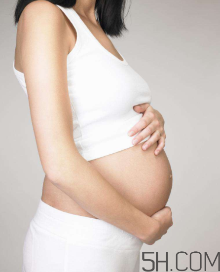 孕婦吐血是怎么回事？孕婦吃羊肉上火怎么辦？