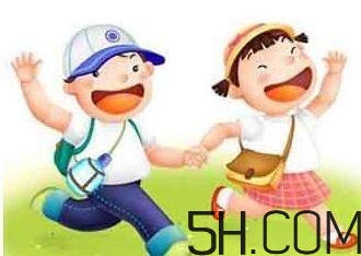 寶寶多大上幼兒園合適？寶寶上幼兒園早好嗎？