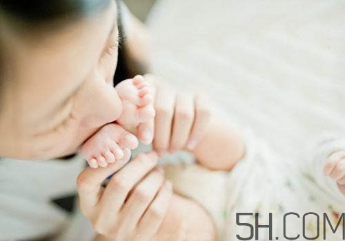 剖腹產(chǎn)后排便困難怎么辦？剖腹產(chǎn)后怎樣快速排便？