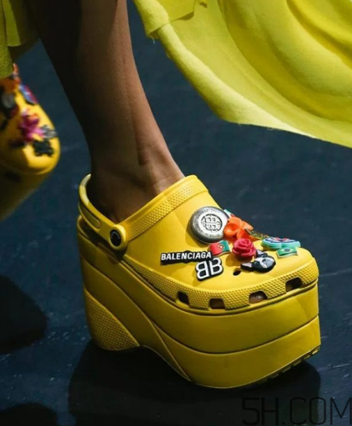 balenciaga巴黎世家厚底洞洞鞋什么時候發售？