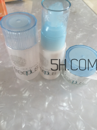 芳珂和芙麗芳絲哪個好？芙麗芳絲和芳珂fancl的區別