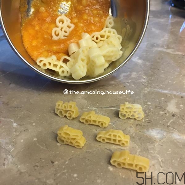關于寶寶吃輔食的疑難問題，答案在這里