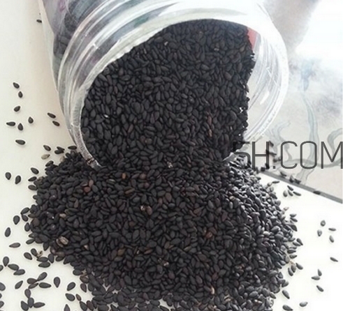 黑芝麻清洗掉色正常嗎？黑芝麻有黑色素嗎？