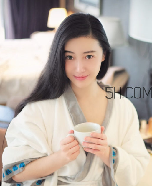中耳炎需要輸液嗎？中耳炎需要手術(shù)嗎？