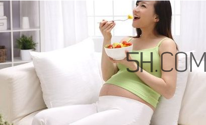 孕婦牙齦發(fā)炎腫痛怎么辦？早孕白帶有什么變化？