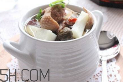 秋燥喝什么湯好？秋季適合吃什么肉？
