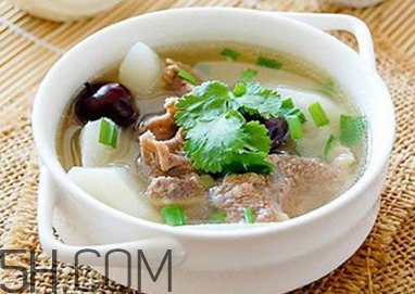 秋燥喝什么湯好？秋季適合吃什么肉？