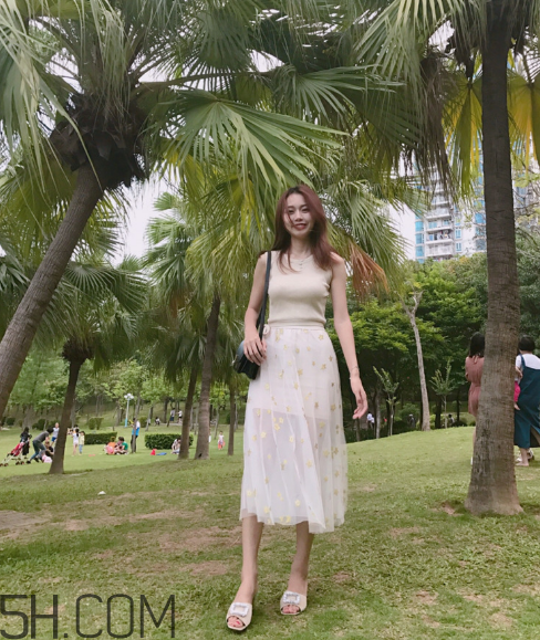 歐時力衣服尺碼偏大嗎？歐時力衣服可以退嗎？