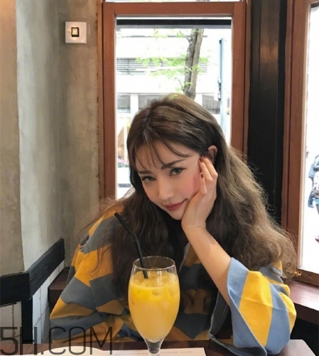 長卷發發型圖片女2022 長卷發圖片女神范