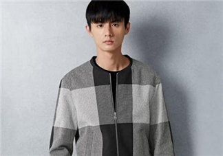 太平鳥(niǎo)衣服檔次怎么樣？太平鳥(niǎo)衣服貴嗎？