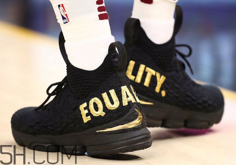 nike lebron 15 equality黑金配色會發售嗎？