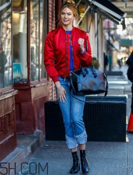 紅色衣服褪色怎么補(bǔ)救？紅色衣服掉色如何處理？