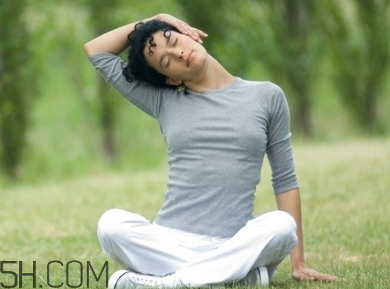 女性是學太極好還是瑜伽好？女性練瑜伽的好處