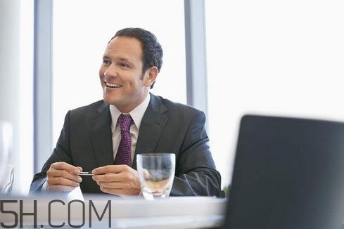 肺氣腫可以坐飛機嗎？肺氣腫可以跑步嗎？