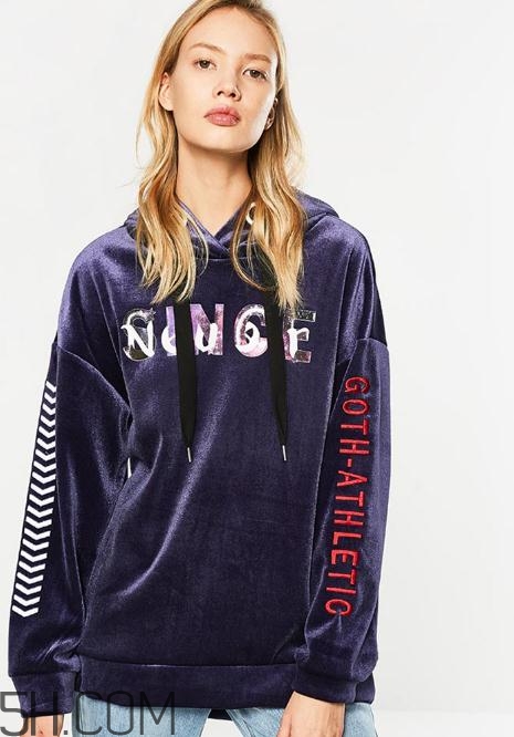 ca的衣服貴嗎？ca衣服什么價位？