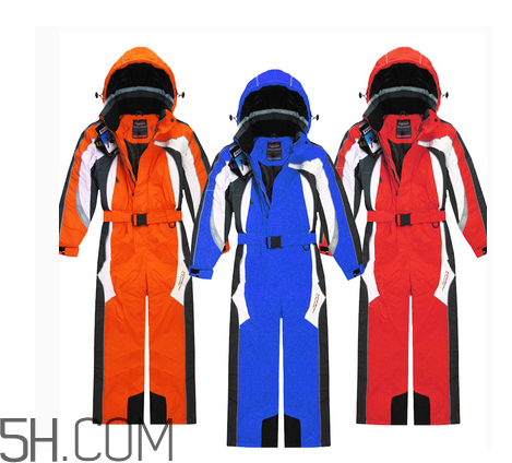 滑雪服什么牌子好？滑雪服和沖鋒衣哪個好？