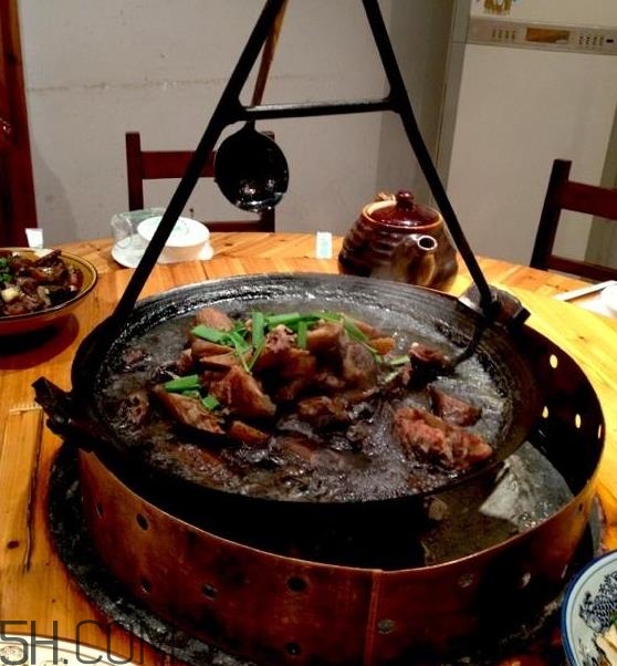吊鍋是哪里的特色菜？吊鍋是什么菜系？