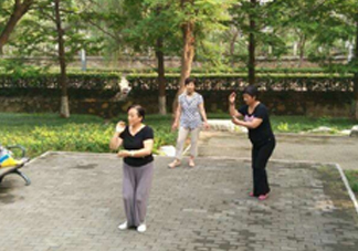 八段錦能治什么病？太極拳八段錦五禽戲哪一種最好