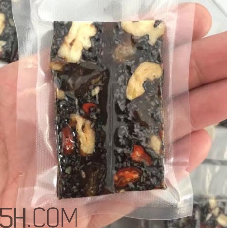 東阿阿膠可以空腹吃嗎？東阿阿膠吃了會(huì)發(fā)胖嗎？