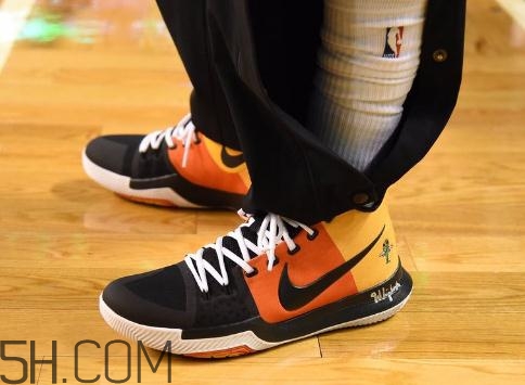 nike kyrie 3 raygun外星人配色會(huì)發(fā)售嗎？