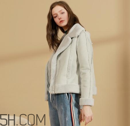皮毛一體掉毛怎么辦？皮毛一體的衣服怎么清洗？