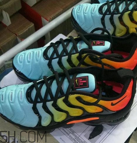 nike vapormax plus sunset彩虹配色發售時間_實物曝光