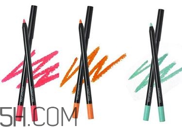 女生怎樣學會快速化妝？新手化妝需要的基本用品