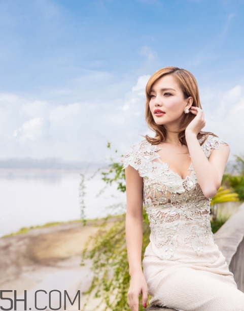 女生說自己胖怎么回答？女生說自己胖怎么回復？