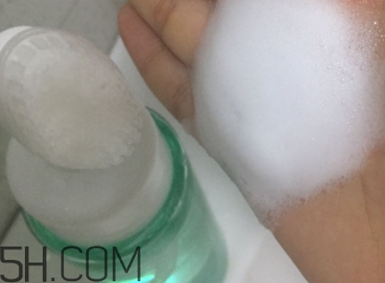 透真和自然堂哪個(gè)好？透真和自然堂比怎么樣？