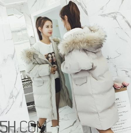羽絨服可以暴曬嗎？羽絨服曬掉色了怎么辦？