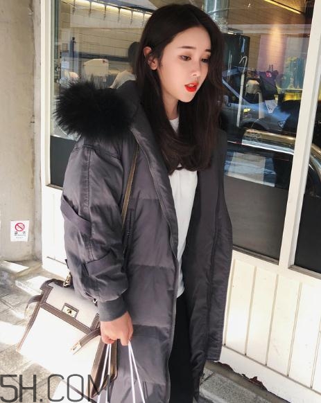 羽絨服上的口紅怎么洗？羽絨服上的墨水怎么洗？