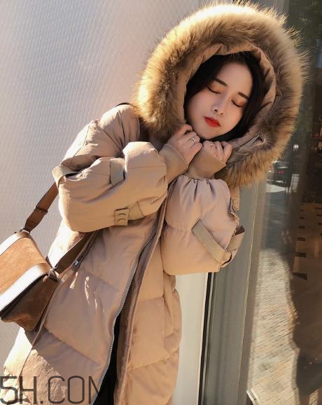 羽絨服毛領(lǐng)怎么清洗？羽絨服毛領(lǐng)怎么變蓬松？