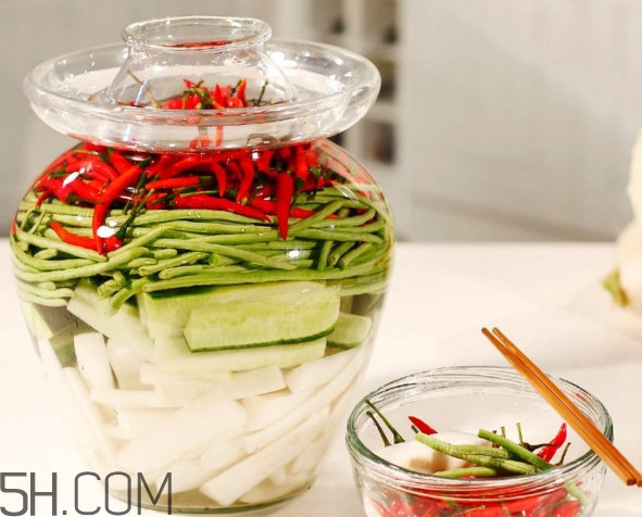 泡菜水太酸了怎么辦？泡菜水發粘液怎么處理