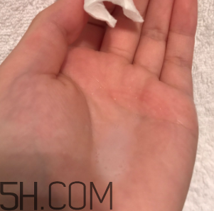 露得清卸妝水怎么用？露得清卸妝水多少錢？