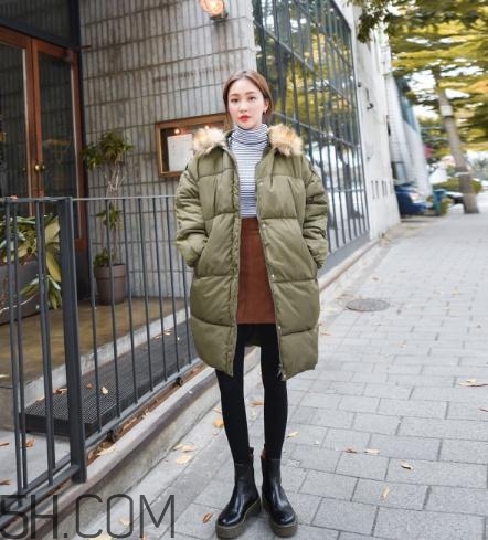 綠色羽絨服怎么搭配？綠色羽絨服搭配圖片