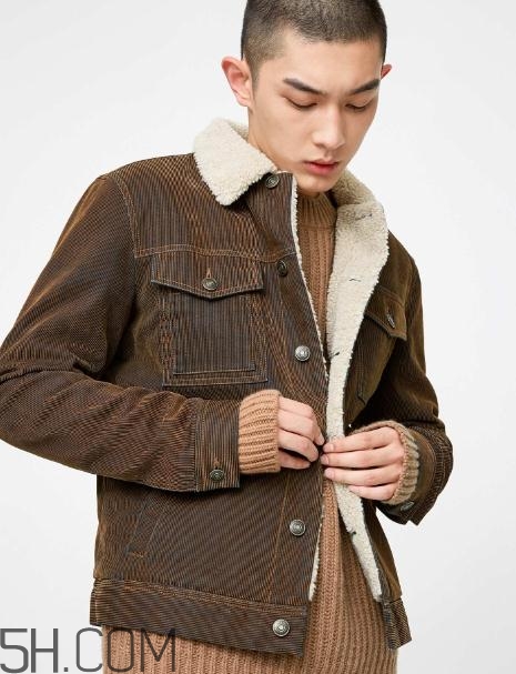 燈芯絨衣服會縮水嗎？燈芯絨衣服粘毛嗎？