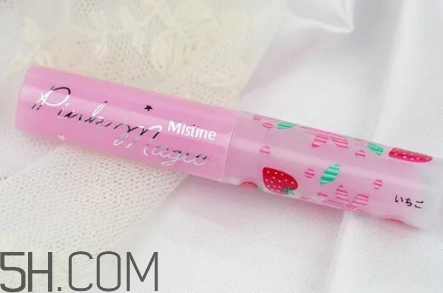 變色潤唇膏什么牌子好？變色唇膏怎么洗掉？
