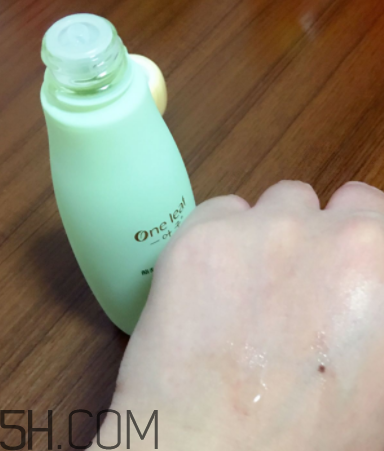 一葉子酪梨爽膚水怎么樣？一葉子酪梨爽膚水好用嗎？