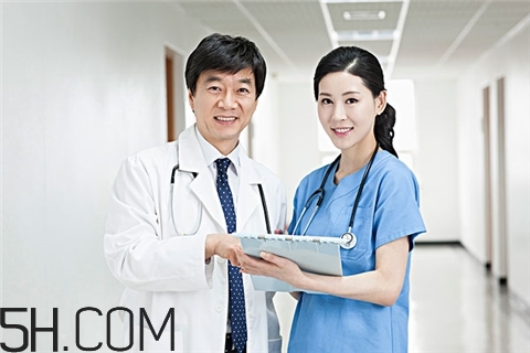 骨折用什么藥恢復快？骨折用什么中藥敷效果最好？