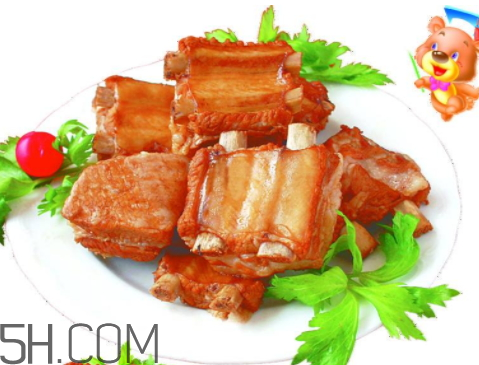 排骨發綠還能吃嗎 排骨發綠怎么回事