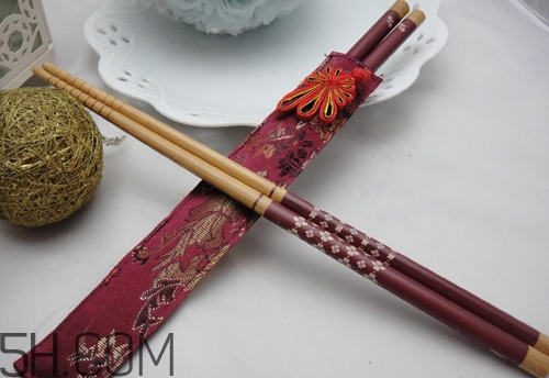 筷子用什么材質最好？多久換一次筷子？