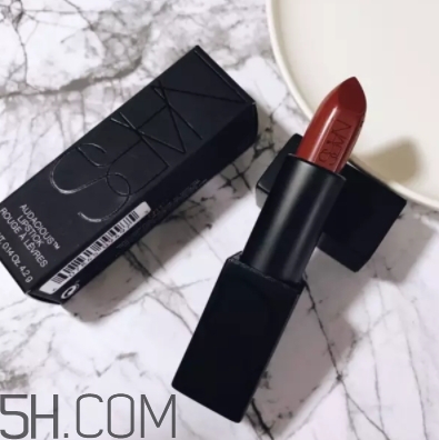 nars mona口紅顯白嗎？nars mona適合黃皮嗎？