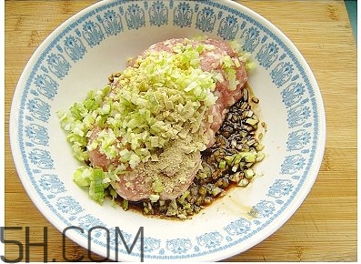 蓮藕可以和豆腐一起吃嗎？蓮藕和豆腐一起吃有什么好處？