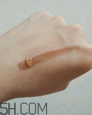歐蒙睫毛膏和火烈鳥哪個(gè)好?歐蒙睫毛膏好用嗎？