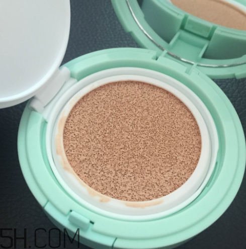 franic氣墊BB霜有幾個色號_franic氣墊BB霜產品評測