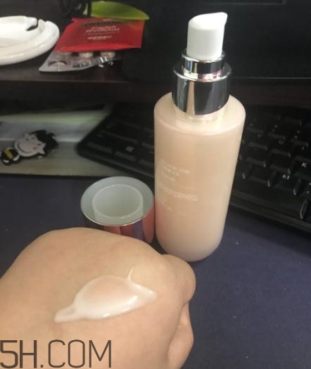 春紀新彈力嬌嫩菁華乳多少錢？春紀新彈力嬌嫩菁華乳專柜價格