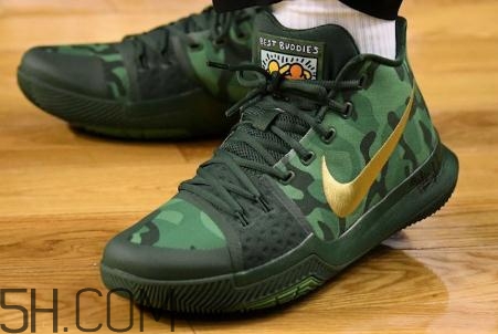nike kyrie 3 pe迷彩綠配色會發售嗎？